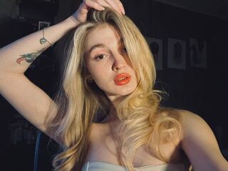 camwhore LilithTreasure