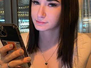 girl webcam naked LilyGrows