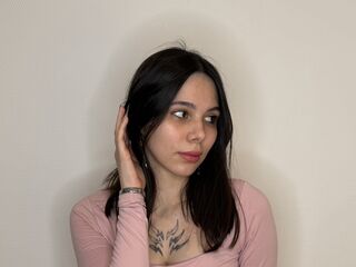 free live chatroom LisaManha