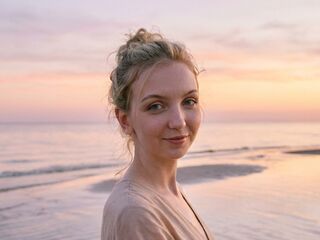 cam girl live webcam LivMarquardt