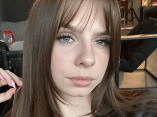 hot striptease cam LoiseHarington