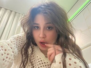 free webcam chatroom LolaBerry