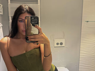 camwhore nude LolaLolli