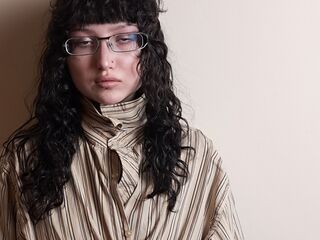 camgirl photo LonnieMackaman