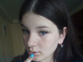 cam girl fingering pussy LoraleeAlfieri