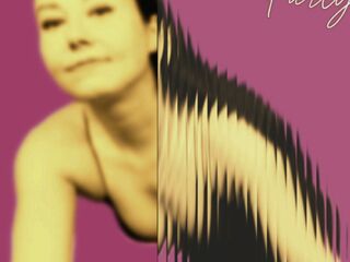 sex webcam chat room LucyLevatto