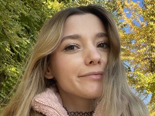 camgirl sexchat LunariaVelvet