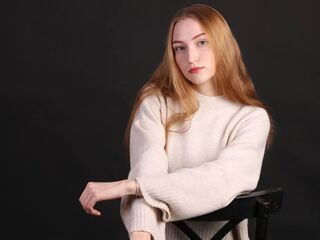 cam girl sex chat LynetteCusson