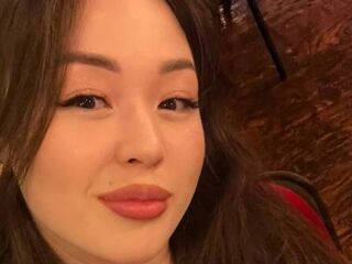 camgirl playing with dildo MalkaBoccanfuso