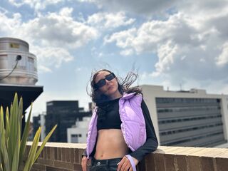 naked camgirl masturbating MarianaGrimm