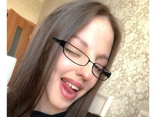 naked girl with live cam MaryannaLehane