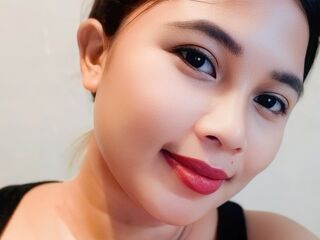 extreme cam video MeaBella