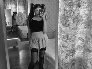camwhore photo MedelinaKox