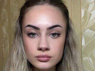 beautiful girl MellieSchultze