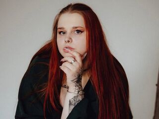 camgirl playing with sextoy MelonyRyan