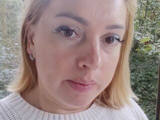 nude cam picture MiaBloomie