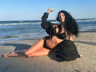 naked cam live MiaLunnah