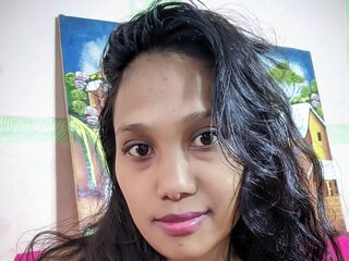 beautiful webcamgirl MiharyJessika