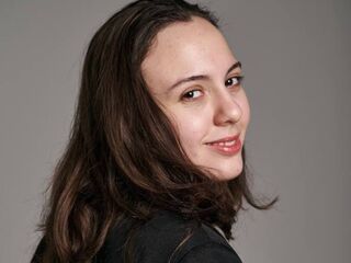 free live cam chat MonaStout