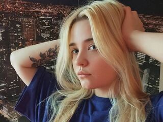 hot videochat MonnieMoniz