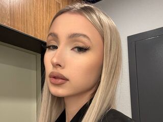 webcam show MyongDegado