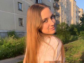 hot strip tease web cam NatashaBoom