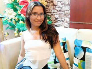 naked camgirl OdetteBelle