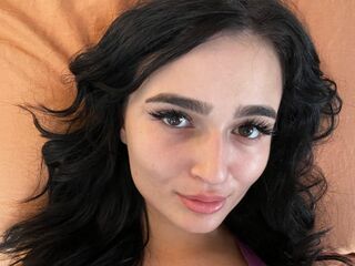 camgirl masturbating with vibrator OdetteMuller