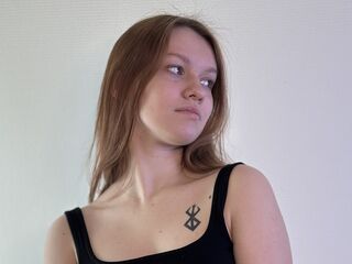 naked cam girl fingering pussy PatricaWieloch