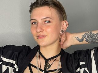 topless webcamgirl PhilippaBeer