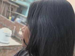 camgirl playing with dildo PriyaSengar