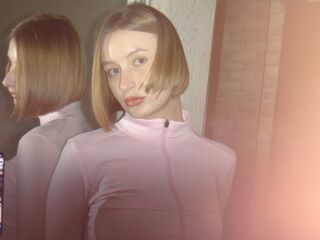 cybersex chatroom RosinaHeverley