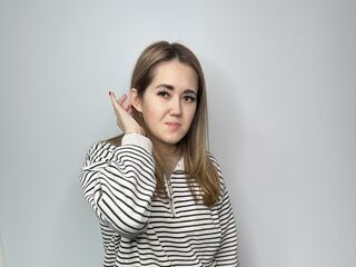 cam chatroom RowenaBulkley