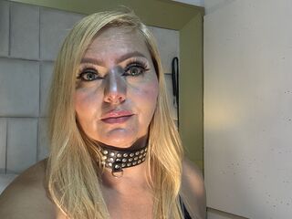 naked cam girl picture RoxaneGrace