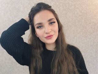 camslut RozellaMalak