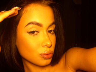 cam whore RuthieMichieli