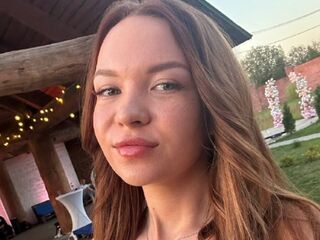 live chatroom SadeBergum