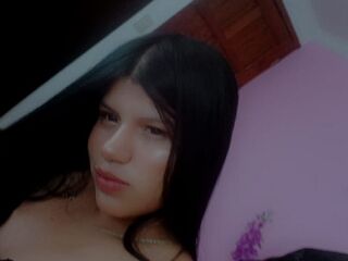 naked girl with webcam fingering pussy SamaraFuentes