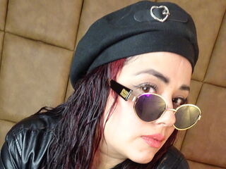 chatroom webcam photo SandyGuzman