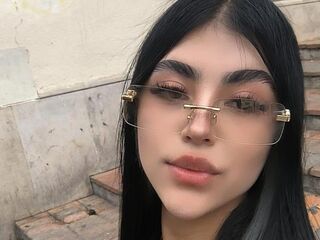 hot livecam SaraHearth