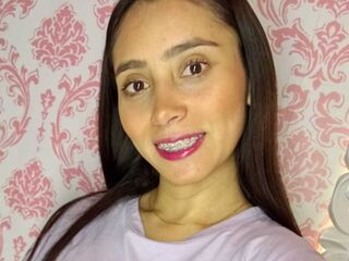 webcam hooker ScarlettMills