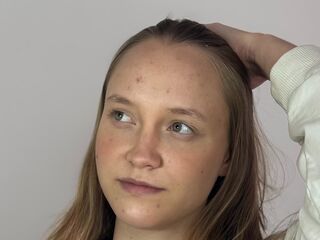 bedroom webcam SharriDougan