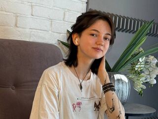 shaved pussy web cam SheritaEddins