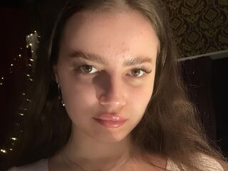 naked girl with webcam masturbating with dildo ShirleyMartin