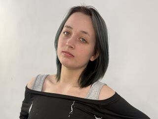 fingering webcam girl SoleneWinter