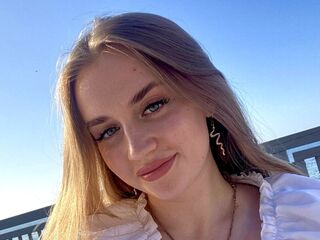 webcam show SonyMiller