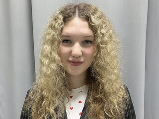 cam slut chat SueHolt