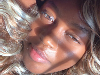 chatroom cam TessaJohnson