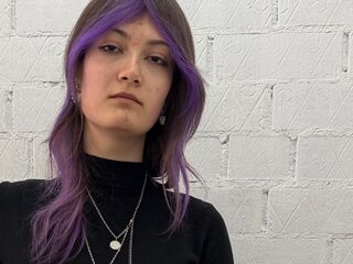 webcam girl chatroom TieshaKresha