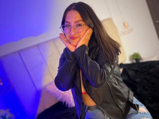 teaser cam ValeriaMontclair